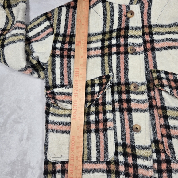 Bagatelle Checkered Teddy Jacket in Cream, Pink, and Black - Picture 10 of 14